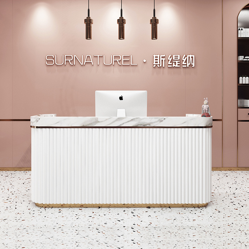 Contatori di cassa moderni di  - Furniture Lighting & Decor Magazine recensione e prezzo