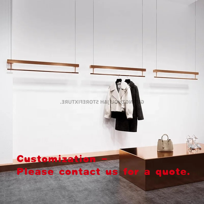 Nuovo Espositore per Abbigliam - Furniture Lighting & Decor Magazine recensione e prezzo