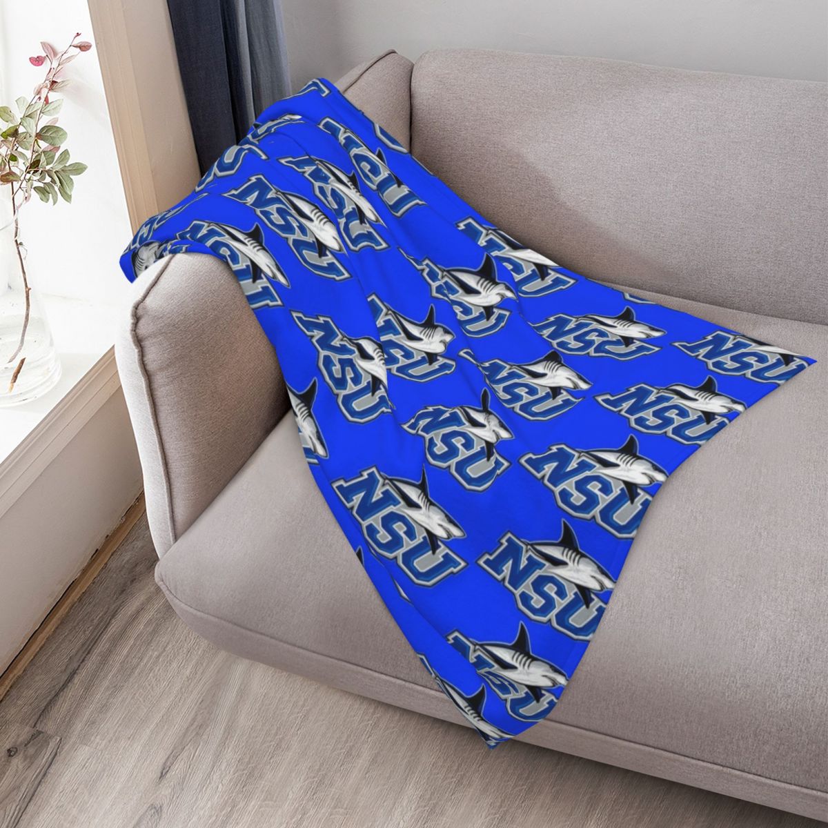 Coperta decorativa della Nova  - Nova Decor & Lighting Vase recensione e prezzo