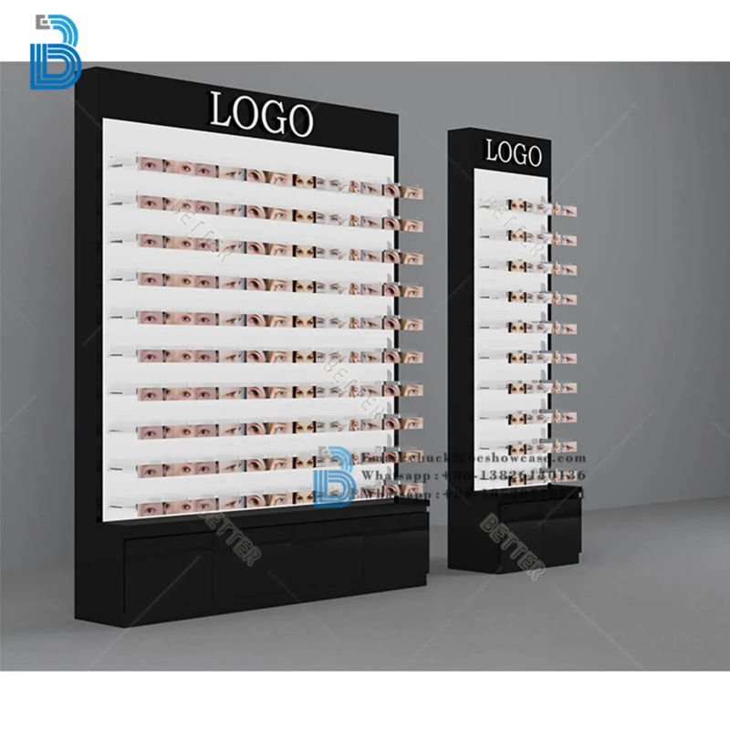 Espositore per Trucchi Persona - Furniture Lighting & Decor Magazine recensione e prezzo