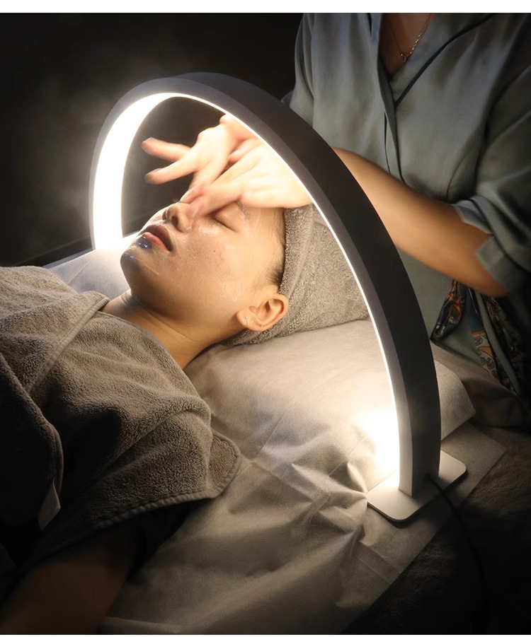 Lampada per unghie a LED Mezza - Led Moon Lamp recensione e prezzo